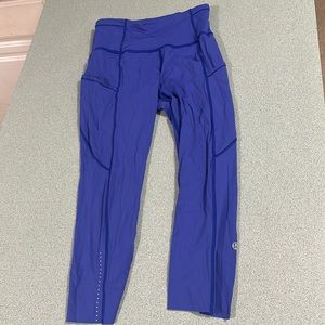 Lululemon Cropped Fast and Free leggings - Size 4